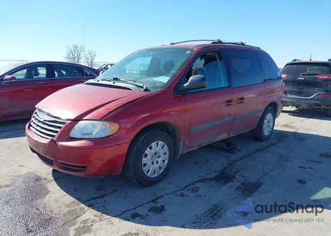 2006 Chrysler Town & Country from USA, damaged, VIN 1A4GP45R26B572543